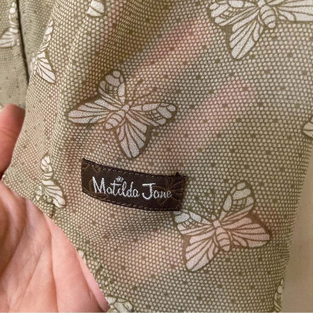 Matilda Jane Butterfly Buttoned Tie Front Ruffled Blouse - Picture 5 of 8